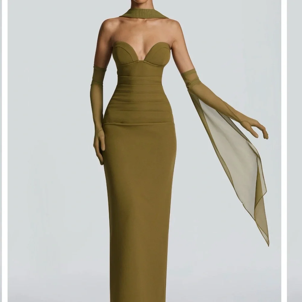 Babyboo Strapless Dress w Scarf - Picture 2 of 3